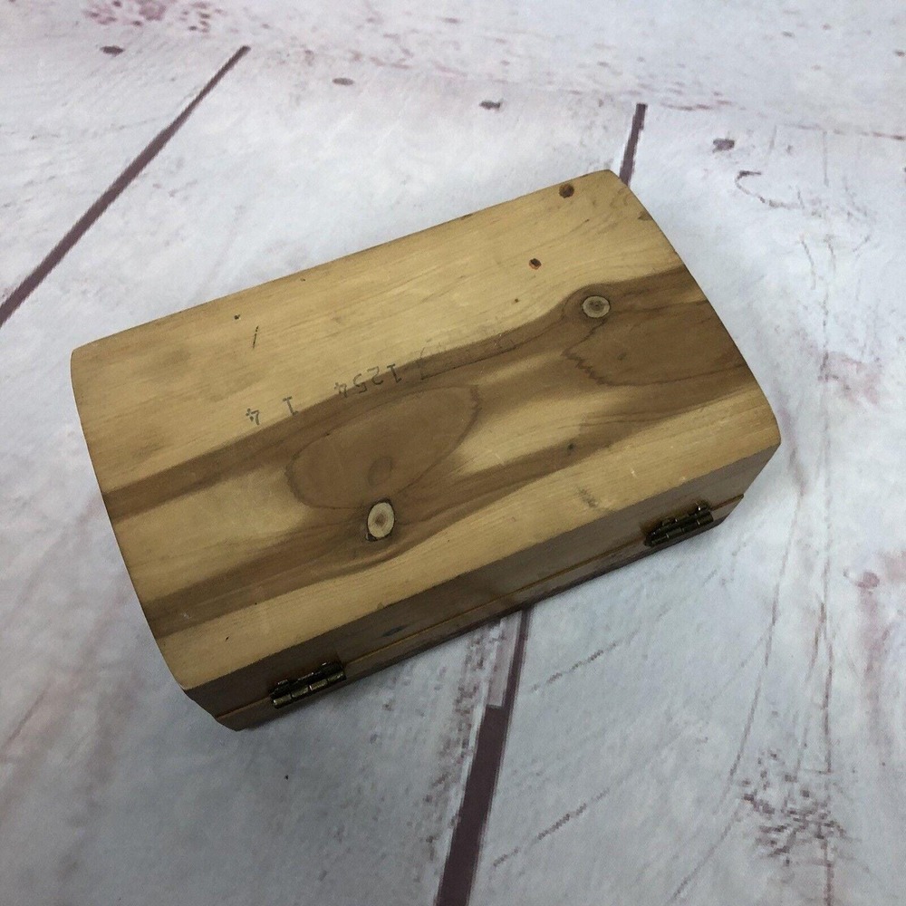 Vintage Wooden Box Trinket Jewlery Mother and Dad Wood Atlanta Georgia - Picture 6 of 8